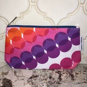 ⭐️3/$15 Clinique Makeup Bag